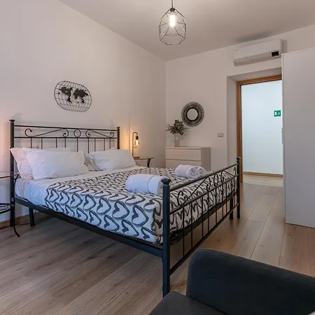 Domus Dino 아파트 *